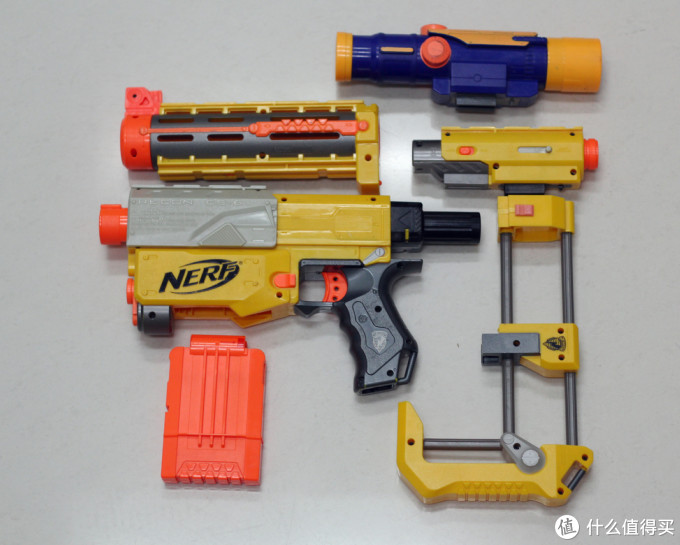 hotwheels 风火轮 l8969 凶猛金刚情景套装 孩之宝nerf cs-6 玩具枪