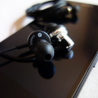 妖银小五：Audio-Technica 铁三角 ATH-CKM500入耳式耳机