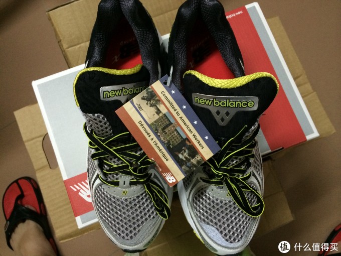new balance 新百伦 M1260 v2 男款 顶级支撑跑鞋,D与4E宽度对比 纠结宽度的进