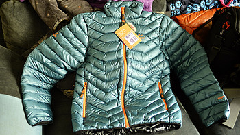 “借鉴”型采购第二波：OZARK GEAR 奥索卡 Alpine系列 男式轻型羽绒服(800FP) 153093