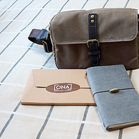 文艺青年装备打包卖：ONA 欧纳 The Bowery 摄影包+ONA 旅行笔记本
