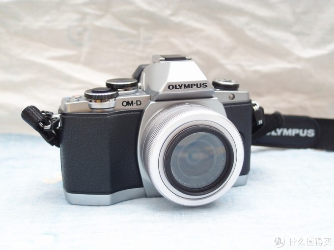 olympus 奥林巴斯 e-m10-1442-ez 微型单电电动变焦套机