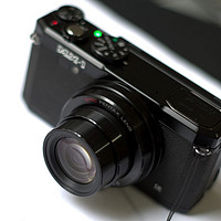 Pentax 宾得 复古旗舰 MX-1 便携数码相机 — 大底时代的遗忘者