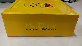 独特照型的MR.Duck插线板