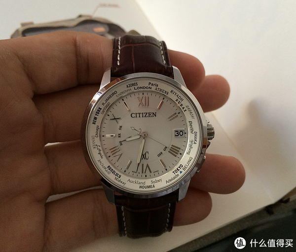 文艺范的光动能电波对表:citizen 西铁城 cb1020-54a & ec1014-65w