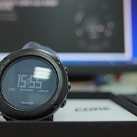 SUUNTO 颂拓 core 深黑铝户外腕表 SS018734000