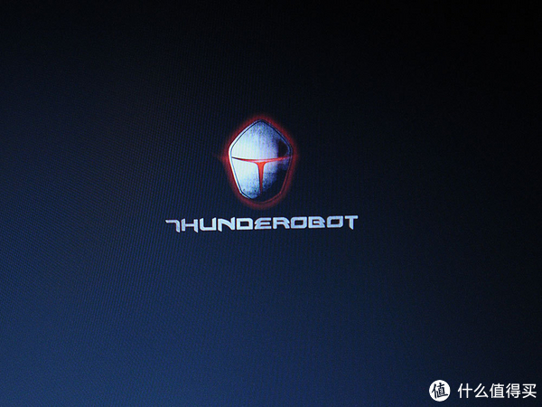 炫酷灯光 保时捷外观 小晒:thunderobot 雷神 911-e1