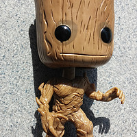 造型略奇 卖萌略有：Funko pop 漫威 银河护卫队 跳舞的小树人格鲁特 摇头公仔