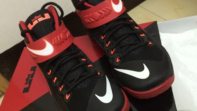 nike 耐克 zoom soldier viii 詹姆斯 战士8 653642-016