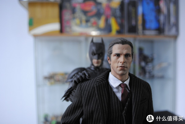 hot toys ht 1/6 12英寸 蝙蝠侠布鲁斯韦恩 管家阿尔弗雷德 蝙蝠侠
