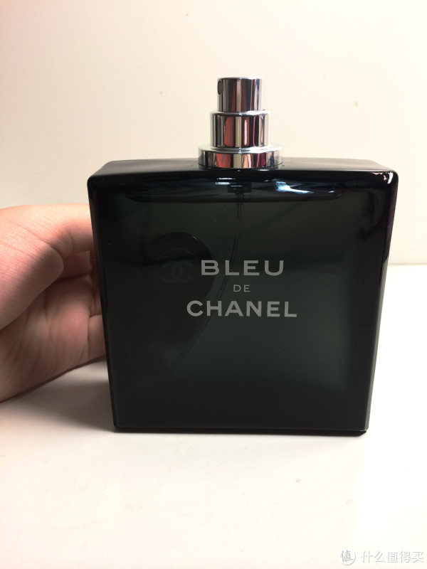 香奈儿bleudechanel,香奈儿的经典作品 情人节送男票不二之选:bleu de chanel 香奈儿 蔚蓝男士香水
