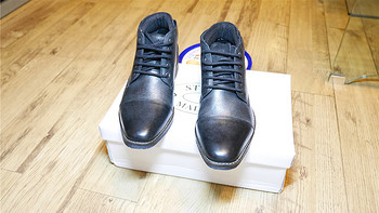 丑到没朋友？ 篇一：STEVE MADDEN Vessal Oxford 男款真皮系带靴