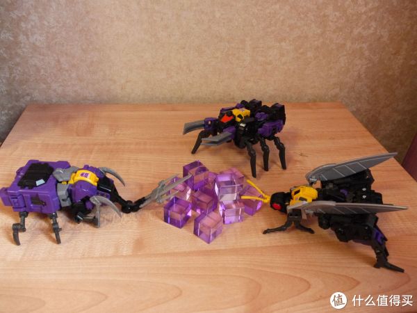 变形金刚第三方作品 篇一:fpj 机器昆虫