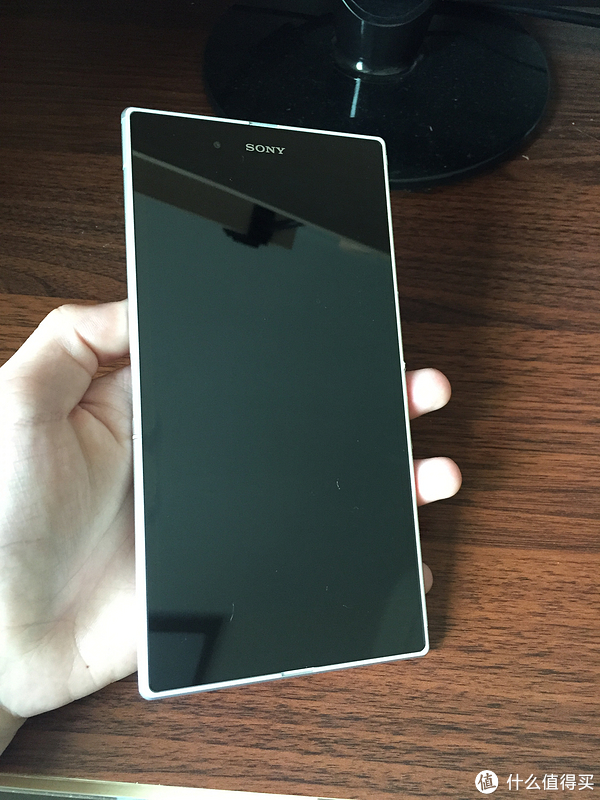 sony 索尼 xperia z ultra(xl39h)对比 iphone 6plus