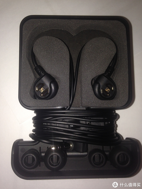 森海塞尔 IE60 耳机外观展示(收纳盒|耳套|网罩