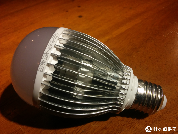 AC米兰官网-观察｜补上材料短板算法有了突破国产液晶显示行业发生哪些变化