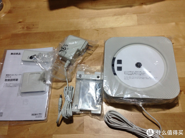 无印良品CPD-4 壁挂式CD机开箱体验】遥控器|安装|使用_摘要频道_
