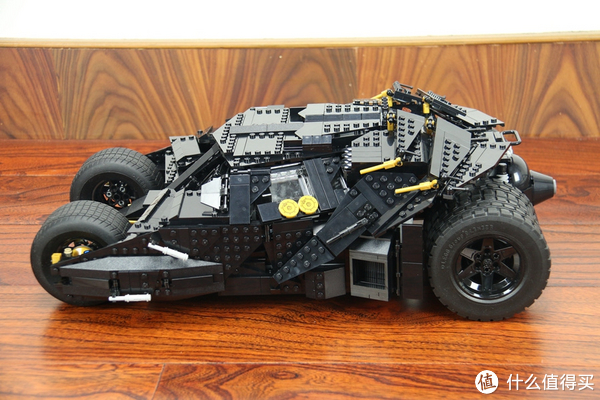 lego 乐高 76023 超级英雄系列 the tumbler 蝙蝠侠 蝙蝠战车