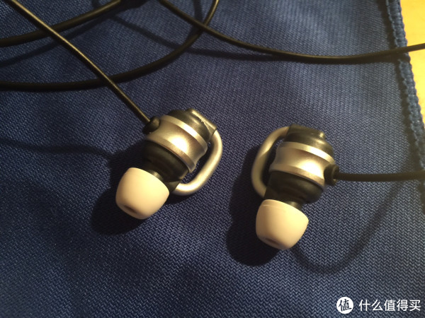 音茶楽 × Olasonic Flat4 涛（TH-F4N） 音茶乐×Olasonic Flat4 “涛”（nami）TH-F4N 双动圈入耳式耳塞晒单_耳塞