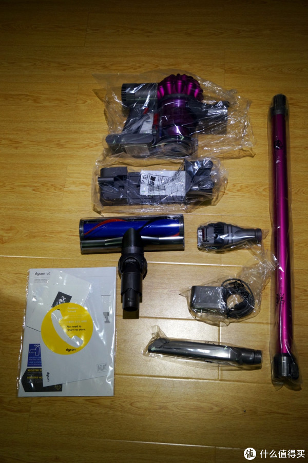 新玩具:Dyson 戴森 V6 Motor Head 無繩真空吸塵器