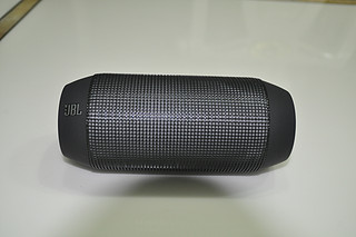 苹果的最佳伴侣：JBL Pulse 音乐脉动便携蓝牙音箱