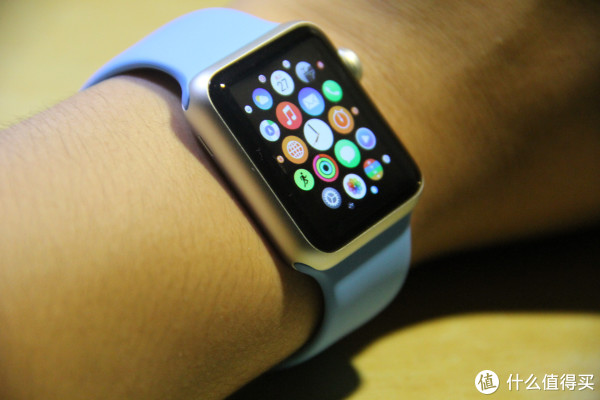 apple watch s3,apple watch s4 终于等到你:apple watch sport 蓝色表带