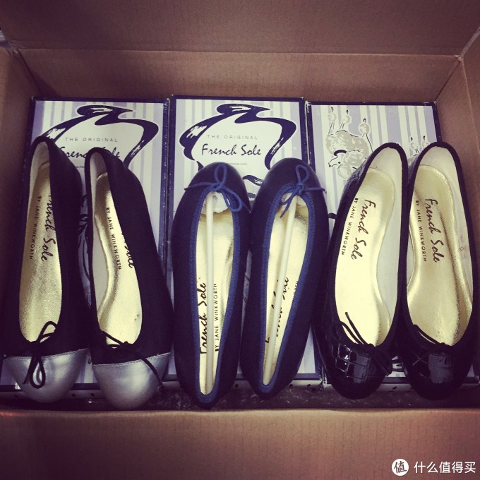 国外街拍博主同款:french sole 女士平底鞋