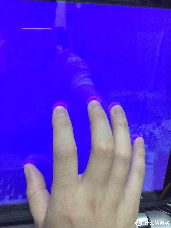 我只有一只手空出来,怎么测试10点触摸!反正5点是妥妥的 我只有一只手空出来,怎么测试10点触摸!反正5点是妥妥的