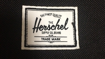 REVOLVE直邮Herschel Supply Co. SETTLEMENT 双肩包