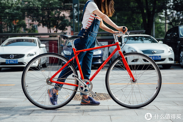 《到站秀》第6弹:700bike城市自行车 后街 限量定制