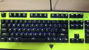 个性满满仍需进步的机械键盘-Rantopad 镭拓MT宙斯盾游戏青轴机械键盘