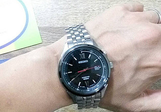 eBay购买SEIKO 精工 SKA659 男款 人动电能腕表