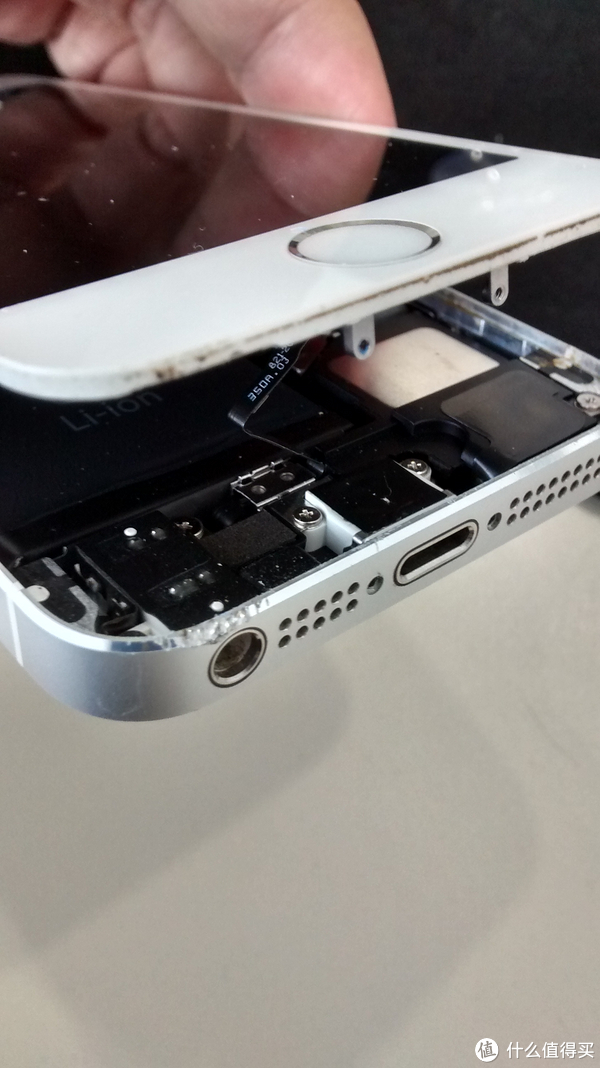 iphone 5s更换屏幕总成的维修经验