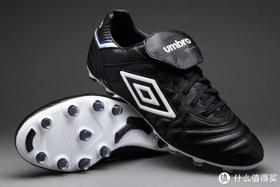 umbro 茵宝 推出 全新 speciali eternal pro 系列足球鞋