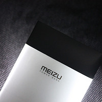 不可方物：MEIZU 魅族 M10 移动电源体验报告