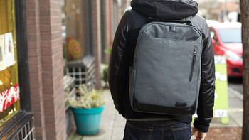 #有货自远方来# 黑五到货 — Brenthaven Collins Convertible Laptop Backpack 新科林斯可转换15寸电脑背包
