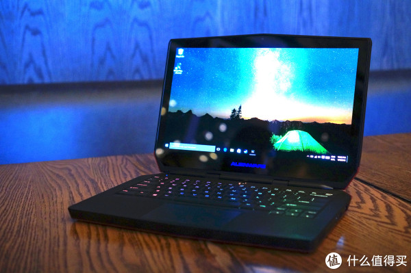 开始淘汰LCD?ALIENWARE 外星人 发布 OLE