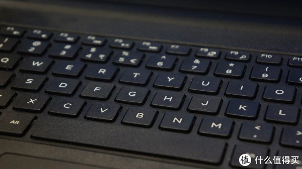 DELL 戴尔 灵越14CR-4528B笔记本的键盘