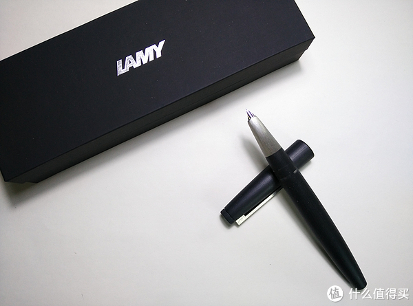 lamy 2000 14k钢笔 珍藏版外观展示(笔杆|材质|灌墨窗|上墨器|笔尖)