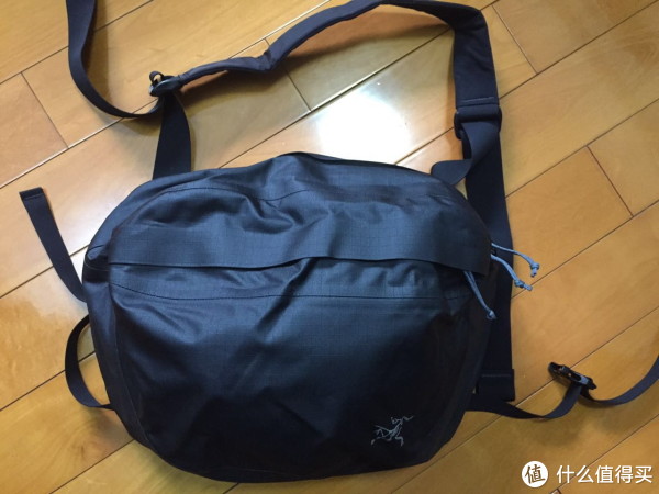 arc'teryx 始祖鸟 epsilon lt 软壳 lunara 10 腰包
