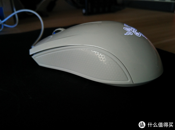 razer 雷蛇 地狱狂蛇abyssus 2014白色版 游戏鼠标开箱晒单