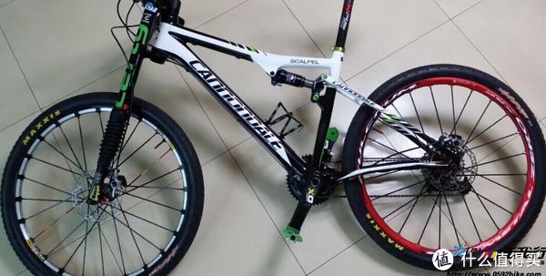 只有一半的前叉 cannondale 佳能戴尔 左撇子 lefty f27.5 山地车