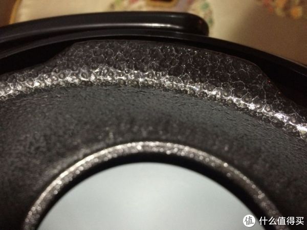 内胆厚实，做工实在。