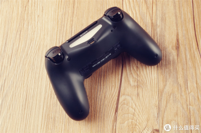 惊炫的娱乐系统--SONY PS4和罗技G29的结合体验