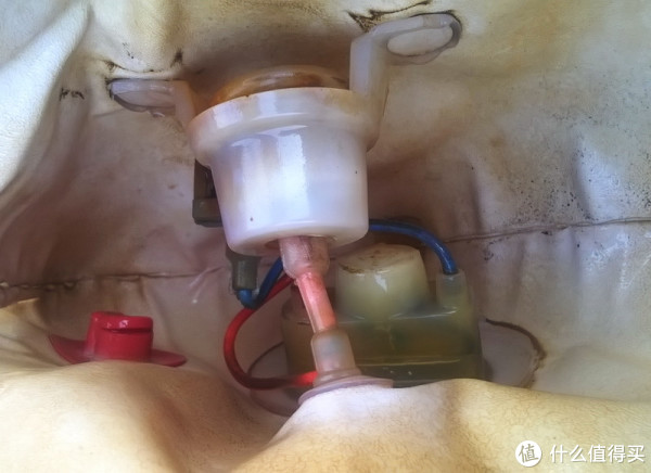 水电 分离加热储热式暖水袋的内部结构