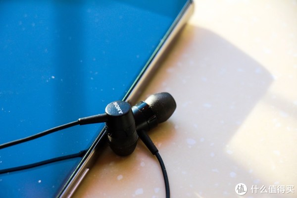 强迫症处女座不要买:SONY 索尼 Z5 Premium 使