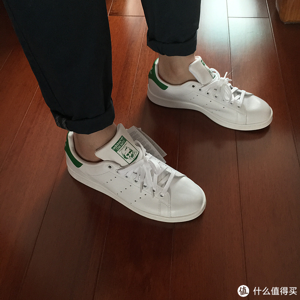 鞋柜永远缺双鞋:跟风入stan smith 绿尾