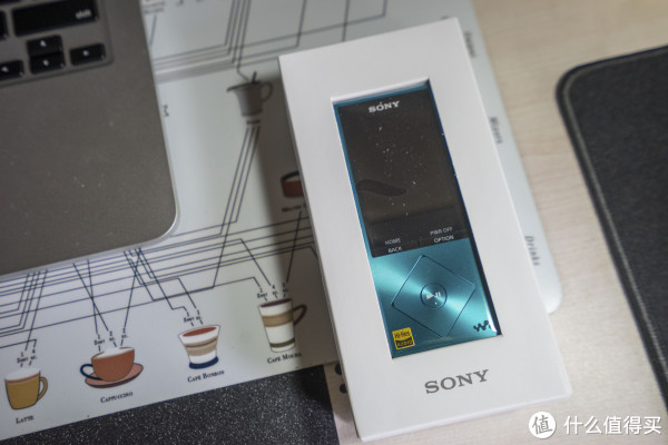 sony nw a25 开箱_sony nw a25 开箱_sony a25 耳机