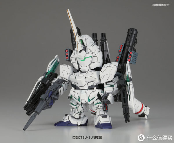 本站首晒# 万代独角兽高达全武装sd
