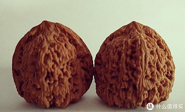 南将石文玩核桃介绍| 老树南将石核桃的特点_什么值得买